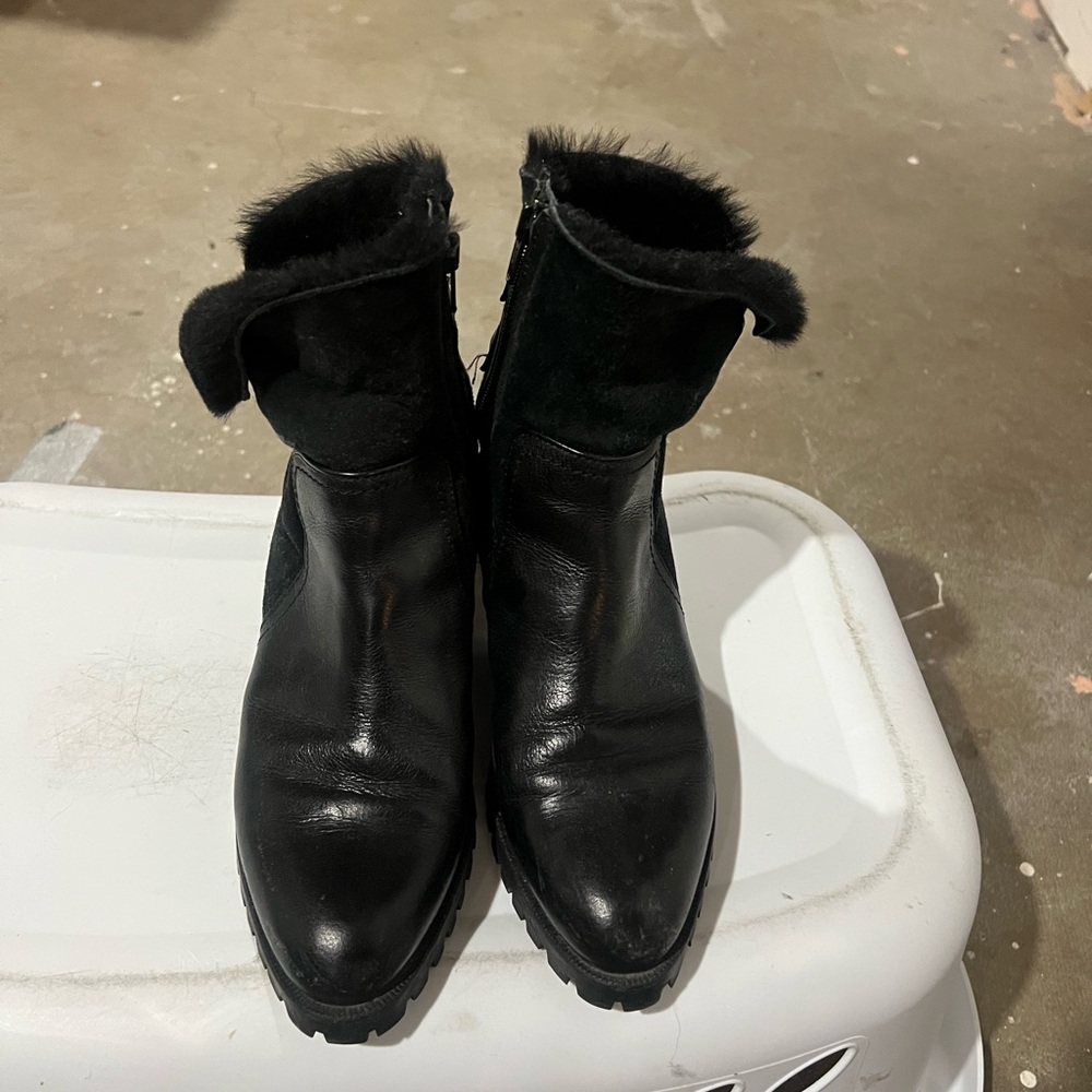 Women’s Napoleoni Black Leather Ankle Boots with Fur Trim